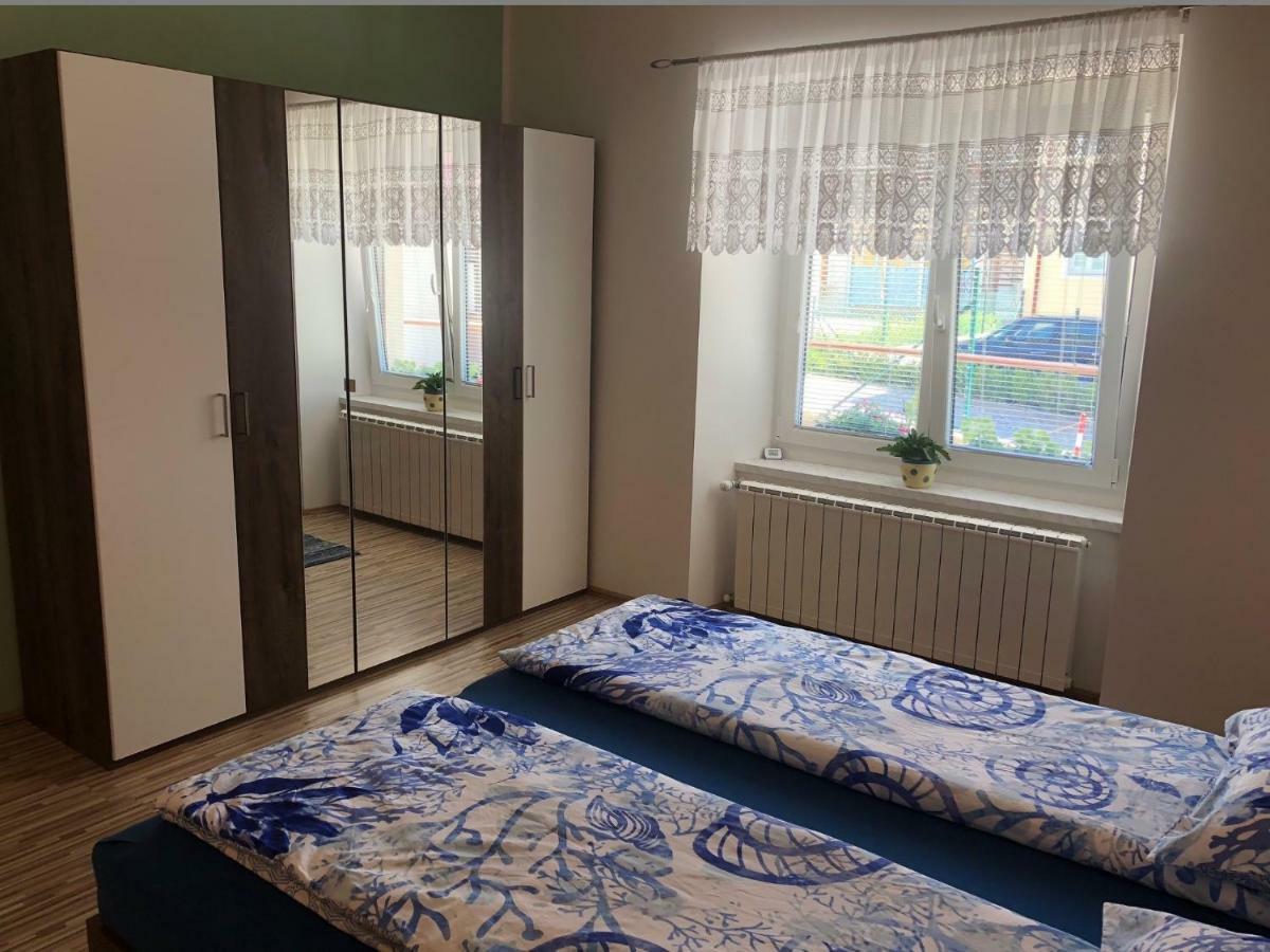 Apartma Mahnic Postojna Exteriér fotografie